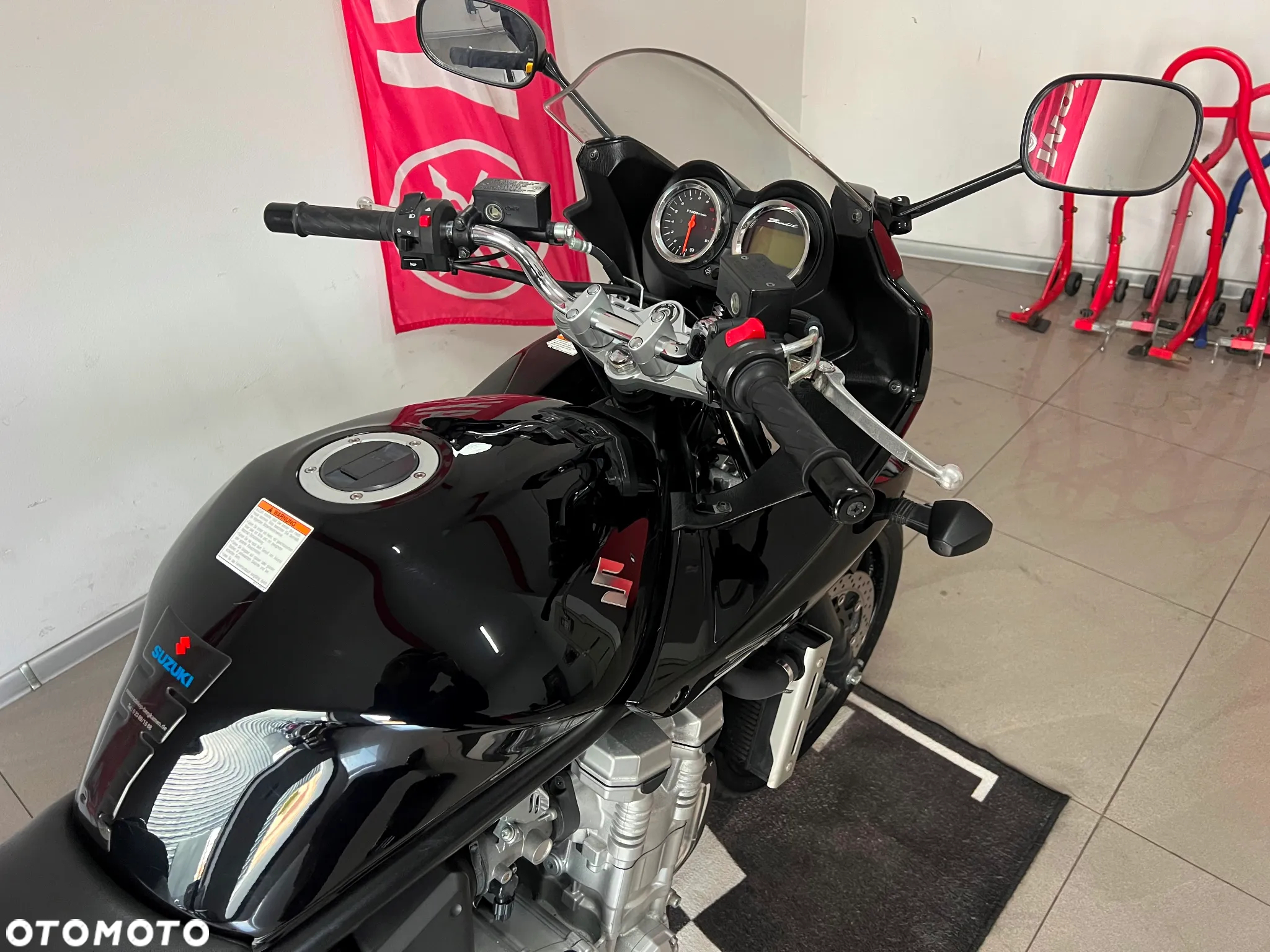 Suzuki Bandit - 17