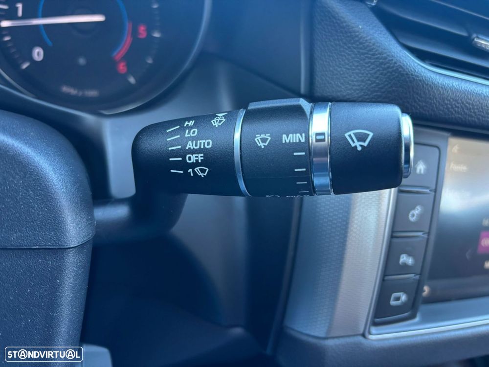 Jaguar XF 2.0 D Prestige Aut. - 30