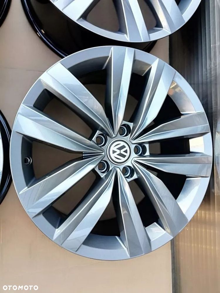 VW ARTEON GOLF T-ROCK PASSAT SCIROCO 3g8 18'' OEM - 8
