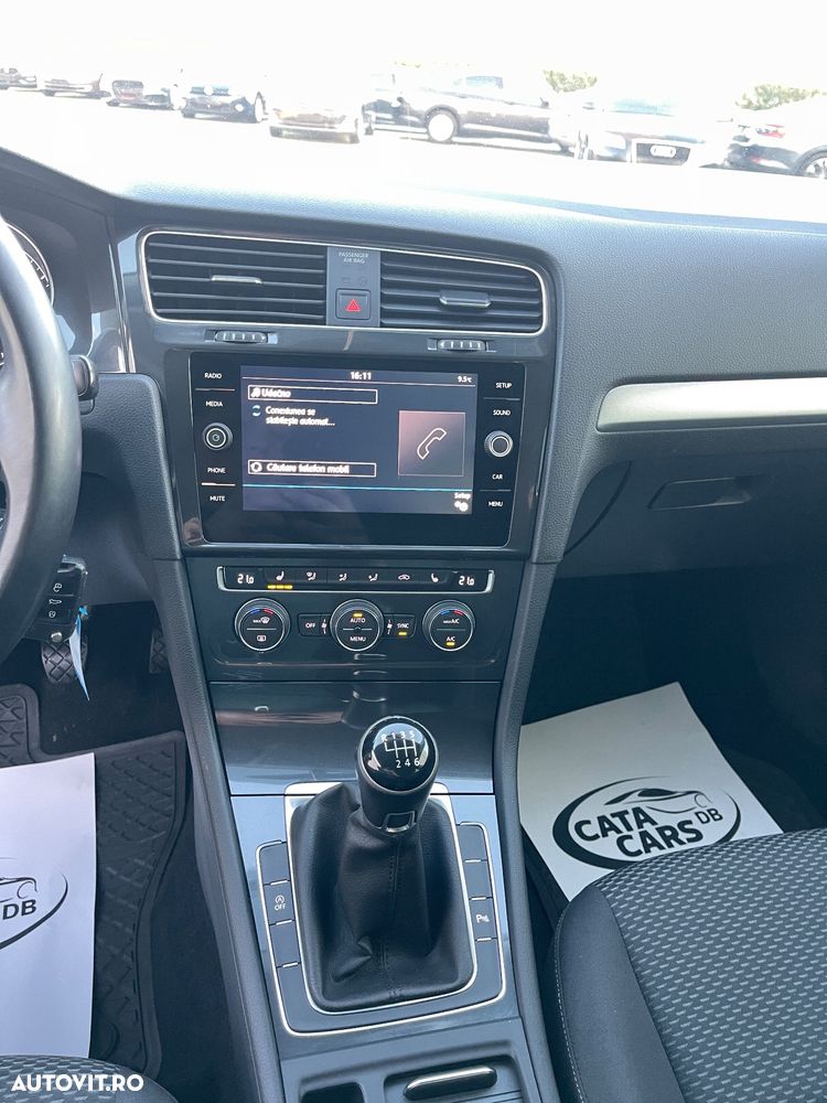 Volkswagen Golf 1.5 TSI BlueMotion ACT Comfortline - 35