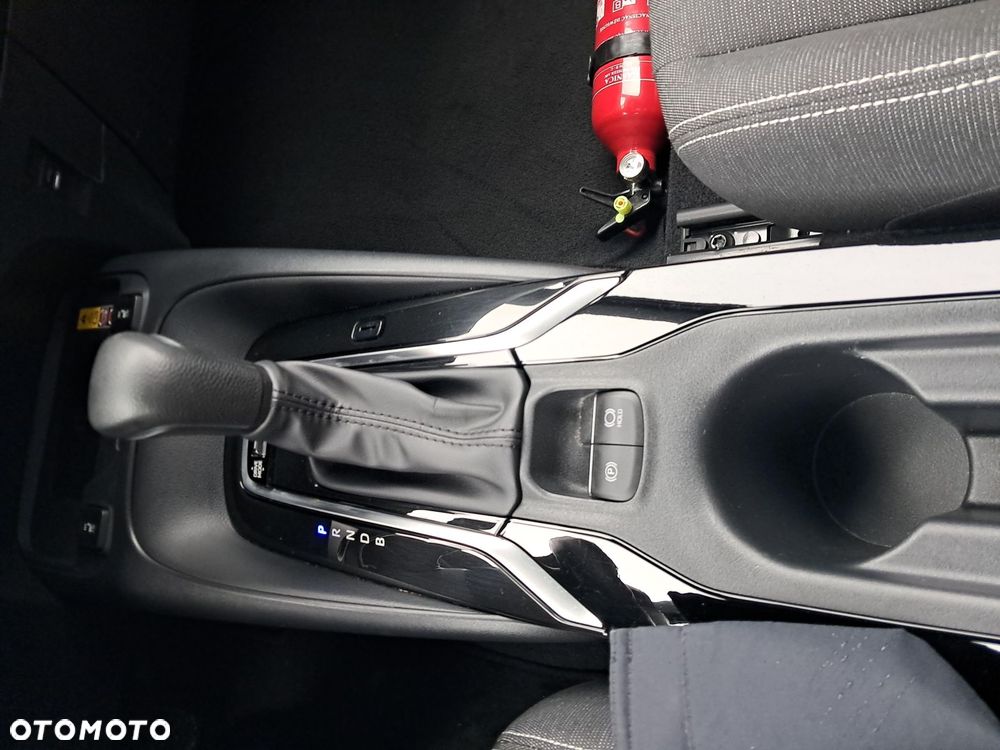 Toyota Corolla 1.8 Hybrid Comfort - 13
