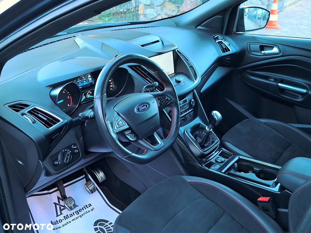 Ford Kuga 2.0 TDCi 4x4 ST-Line - 18