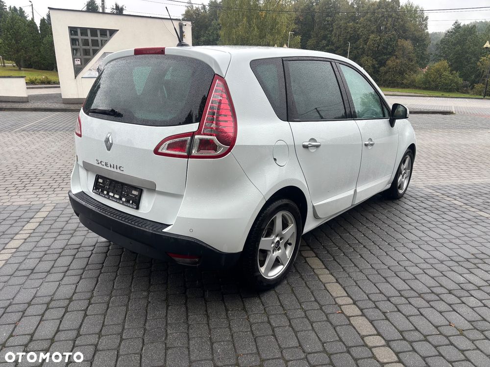 Renault Scenic dCi 150 FAP Dynamique - 8