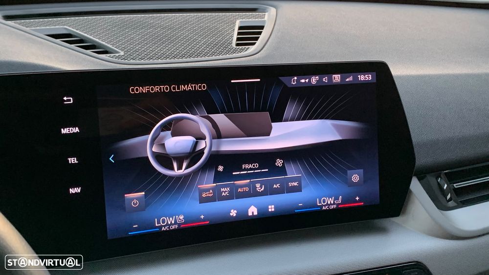 BMW iX2 eDrive20 - 22