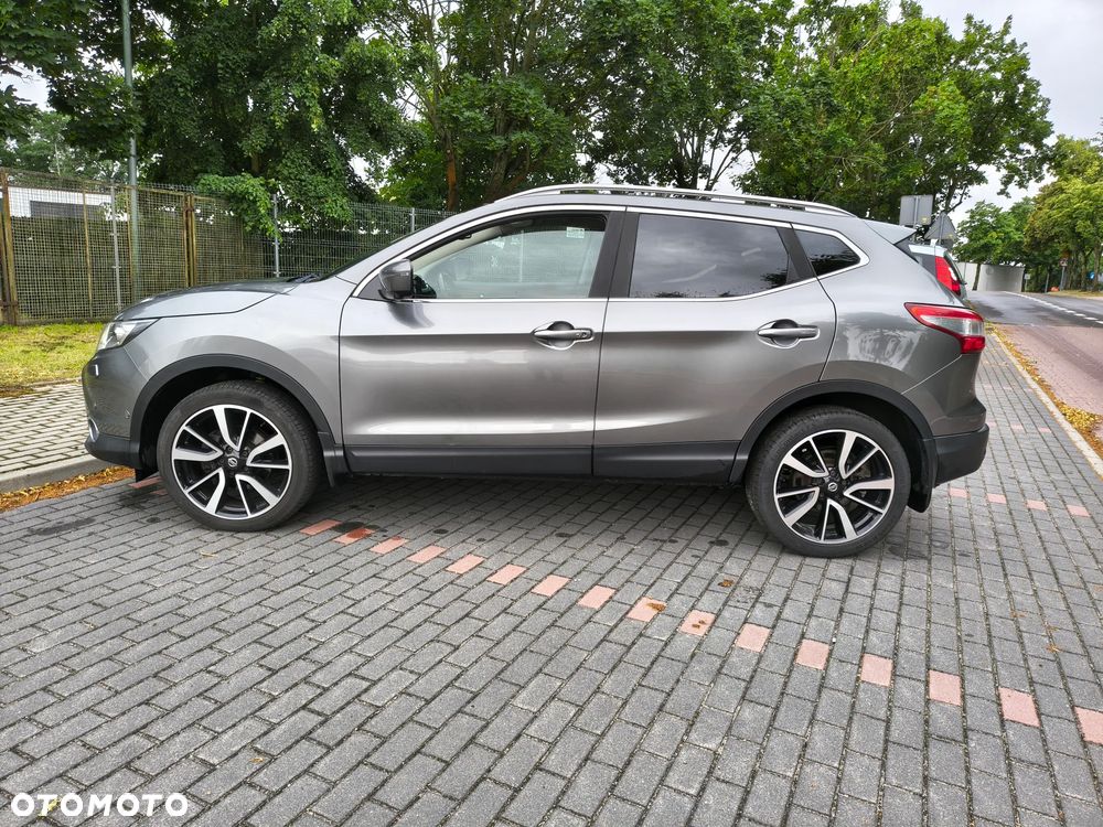 Nissan Qashqai 1.2 DIG-T Tekna+ - 26