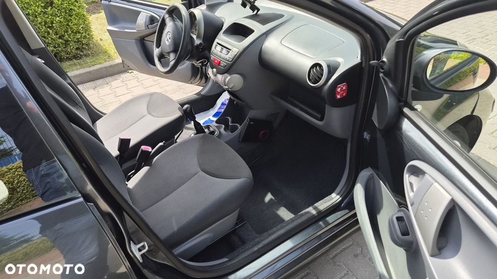 Toyota Aygo Team - 14