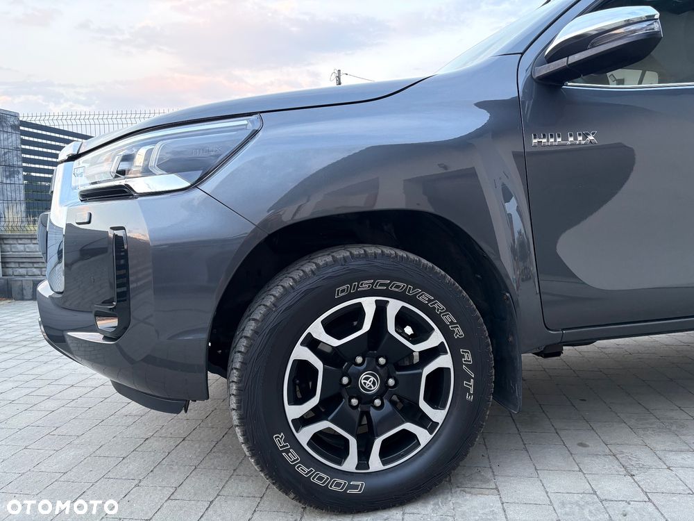 Toyota Hilux 2.8 D-4D Double Cab SR5+ 4x4 - 3