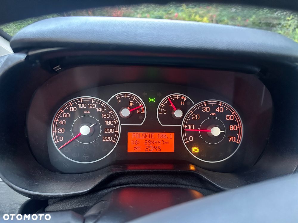 Fiat Punto 1.3 JTD Active - 6