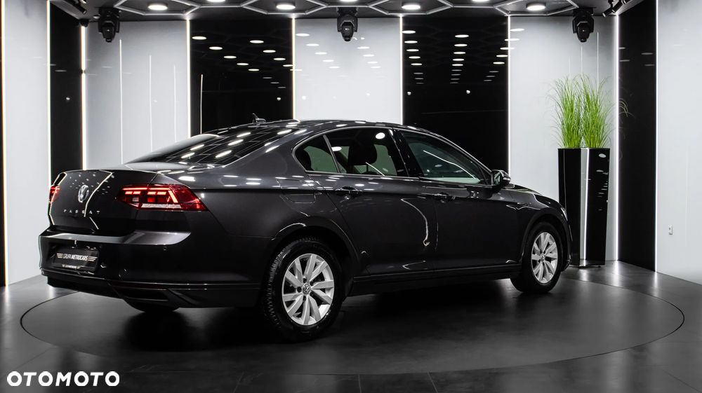 Volkswagen Passat 1.5 TSI EVO Essence DSG - 6