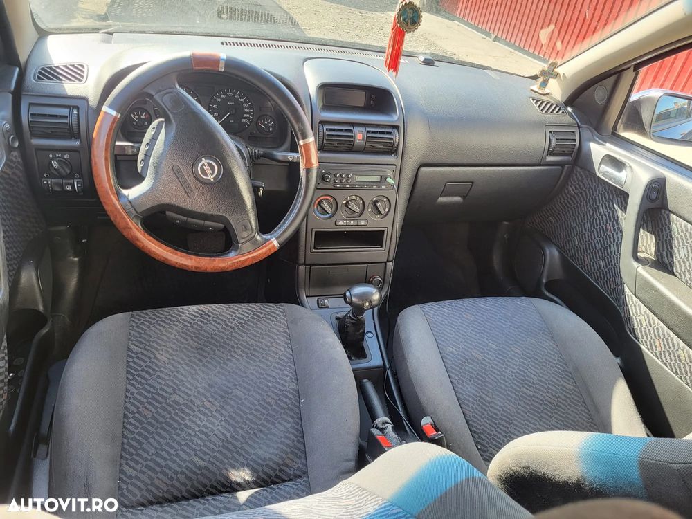Capota fata/ Haion cu luneta/Usa fata/Usa spate Opel Astra G Break 1.6 B MOTOR DEFECT - 4