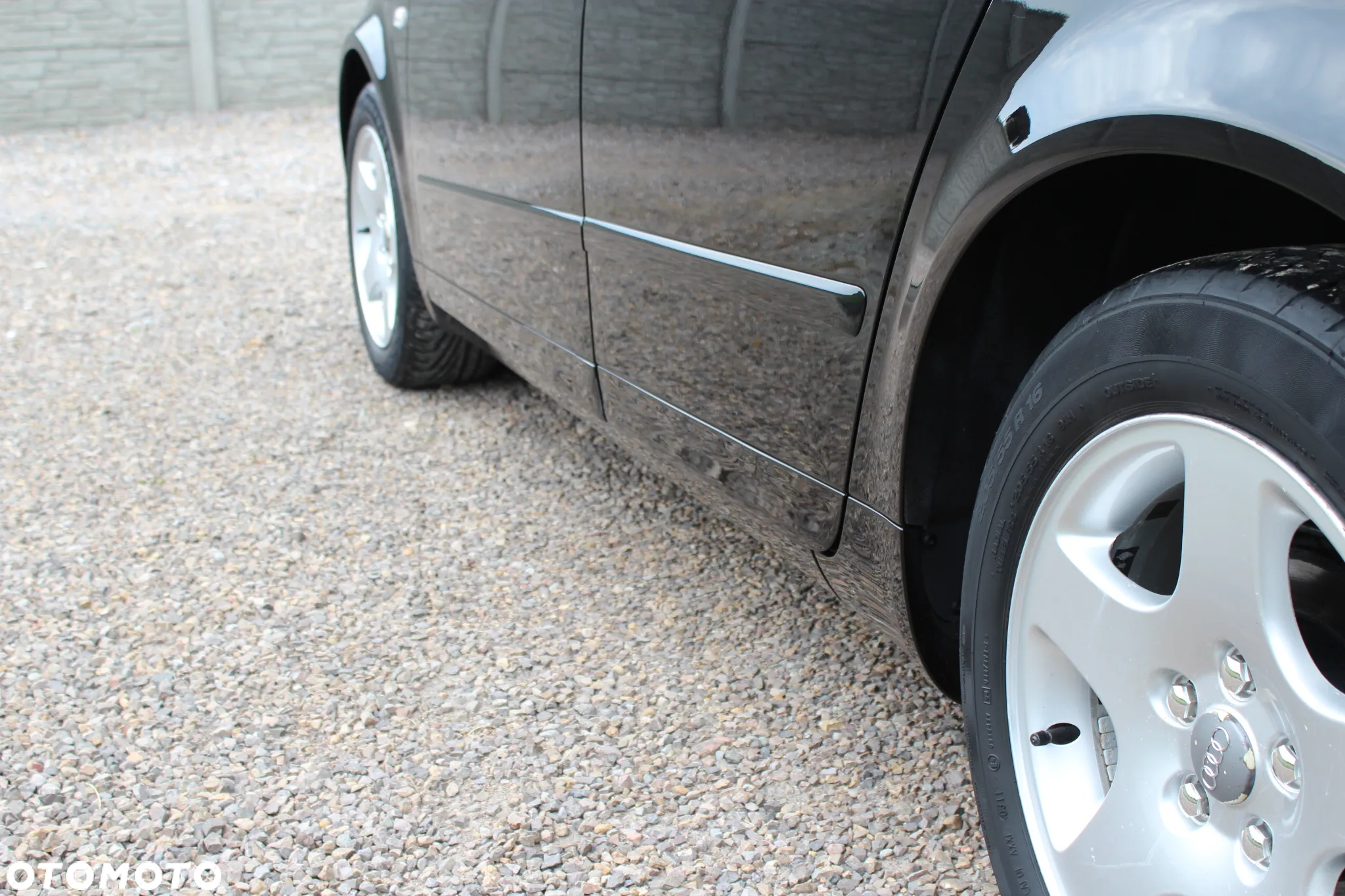Audi A4 1.8 T - 13