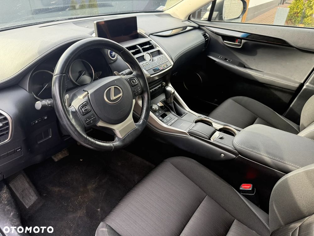 Lexus NX 300h E-FOUR Executive-Line - 15