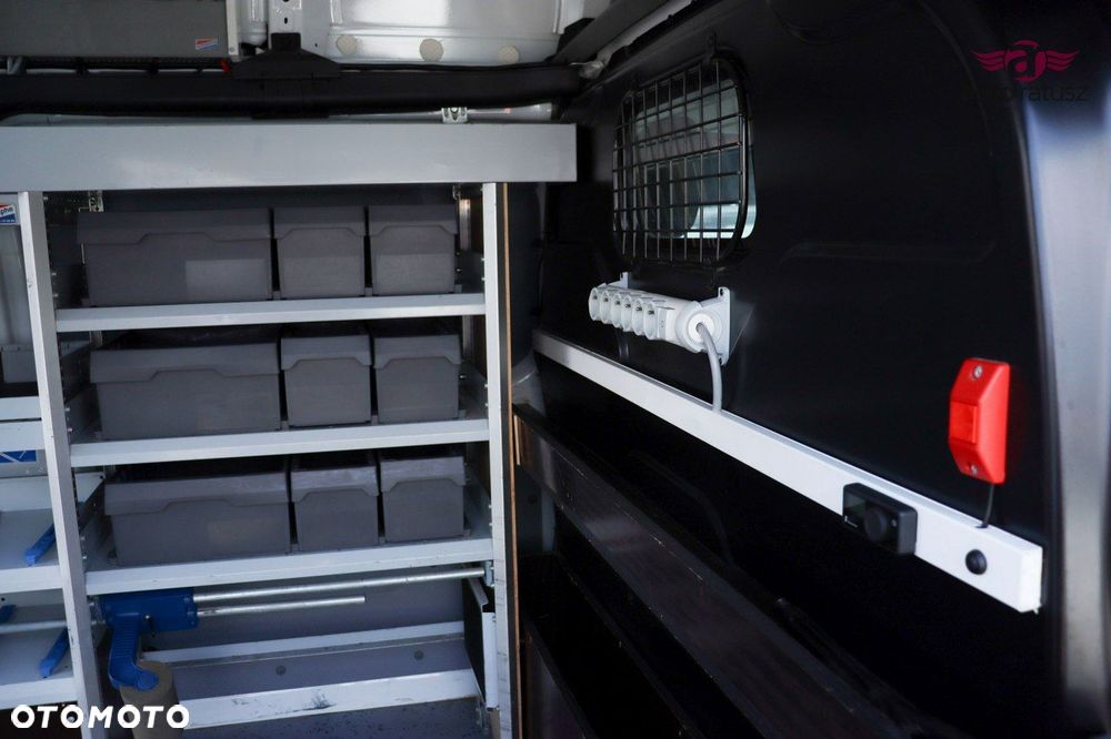 Ford Transit Custom - 41