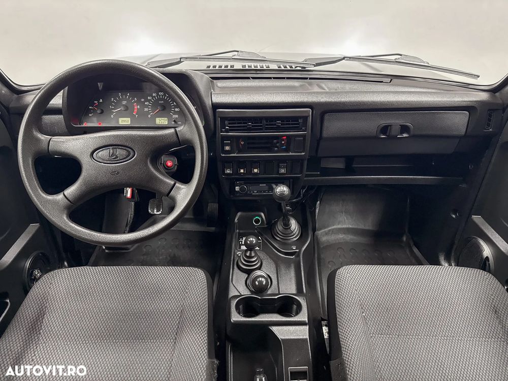Lada Niva 4x4 - 6