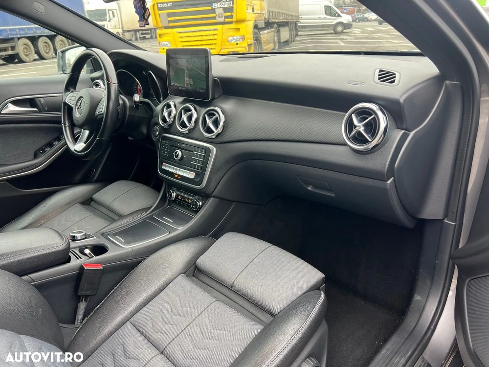 Mercedes-Benz GLA 200 d 7G-DCT UrbanStyle Edition - 19