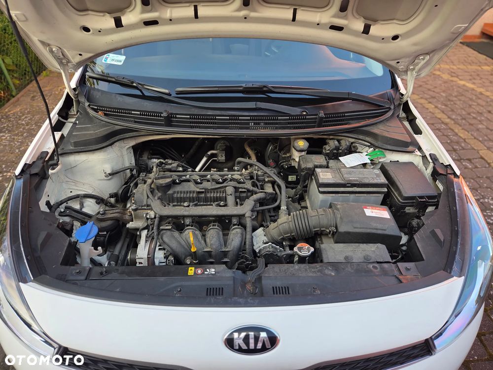 Kia Rio 1.2 M - 16