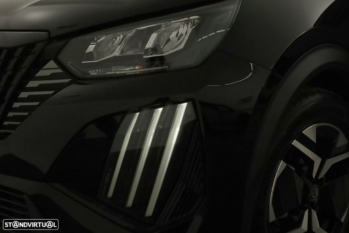 Peugeot 2008 1.2 PureTech Allure - 6