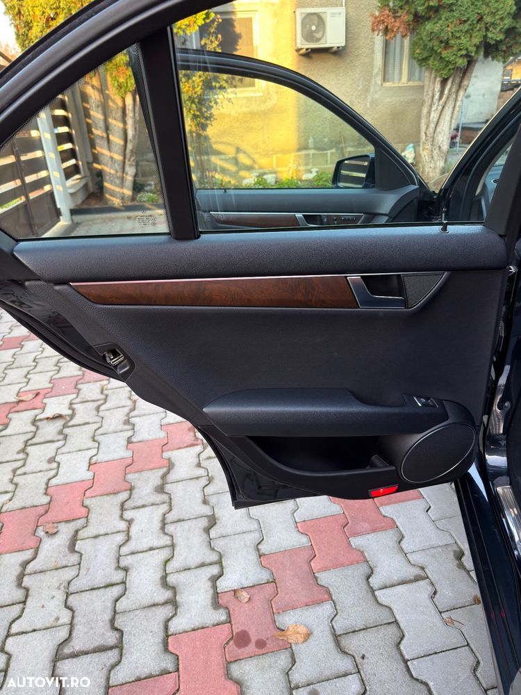 Mercedes-Benz C 250 CDI 4-Matic BlueEFFICIENCY - 20