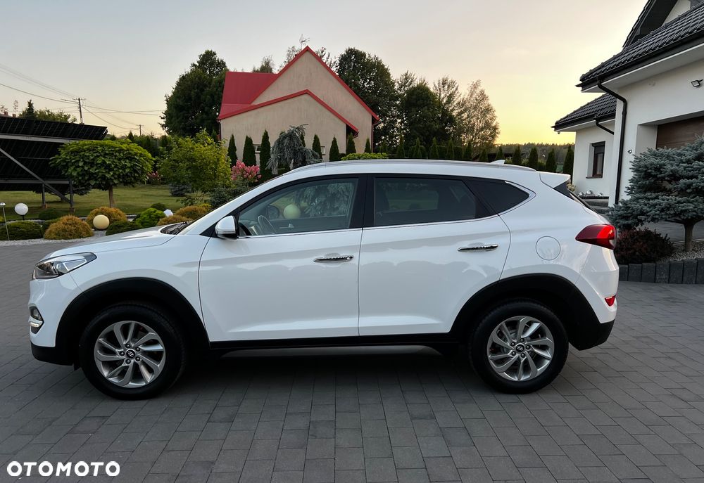 Hyundai Tucson blue 1.6 GDi 2WD Navi - 17