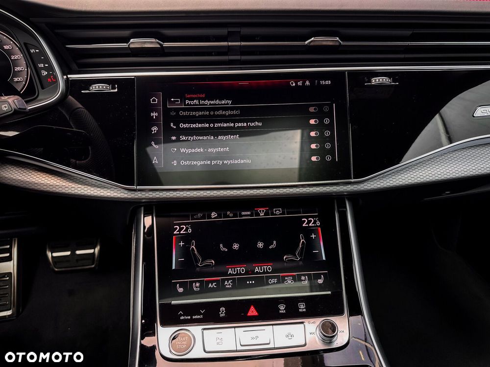 Audi Q8 - 35