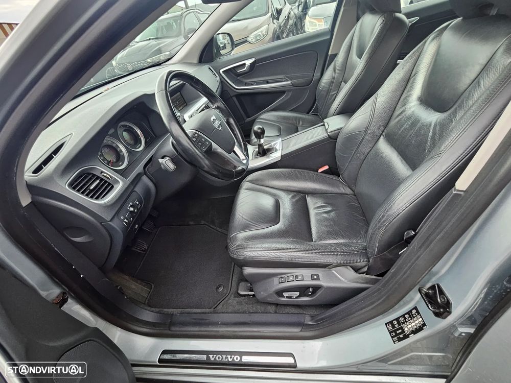 Volvo S60 2.0 D3 Summum Start/Stop - 21