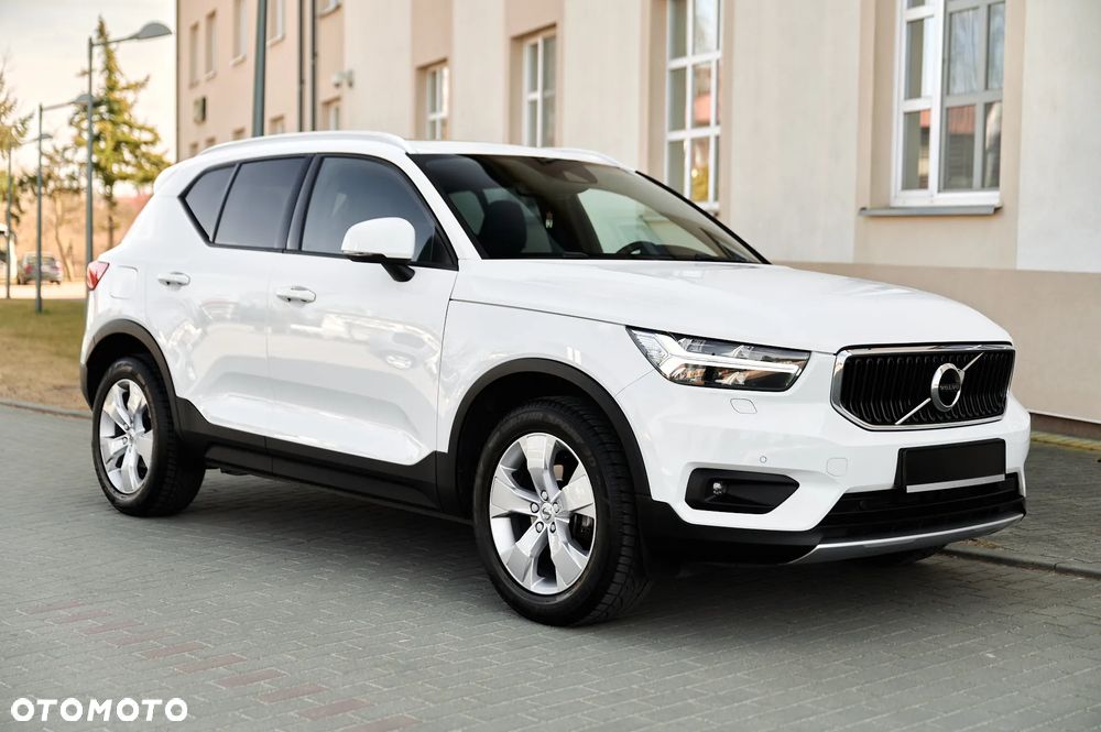 Volvo XC 40 T3 Momentum Pro - 19