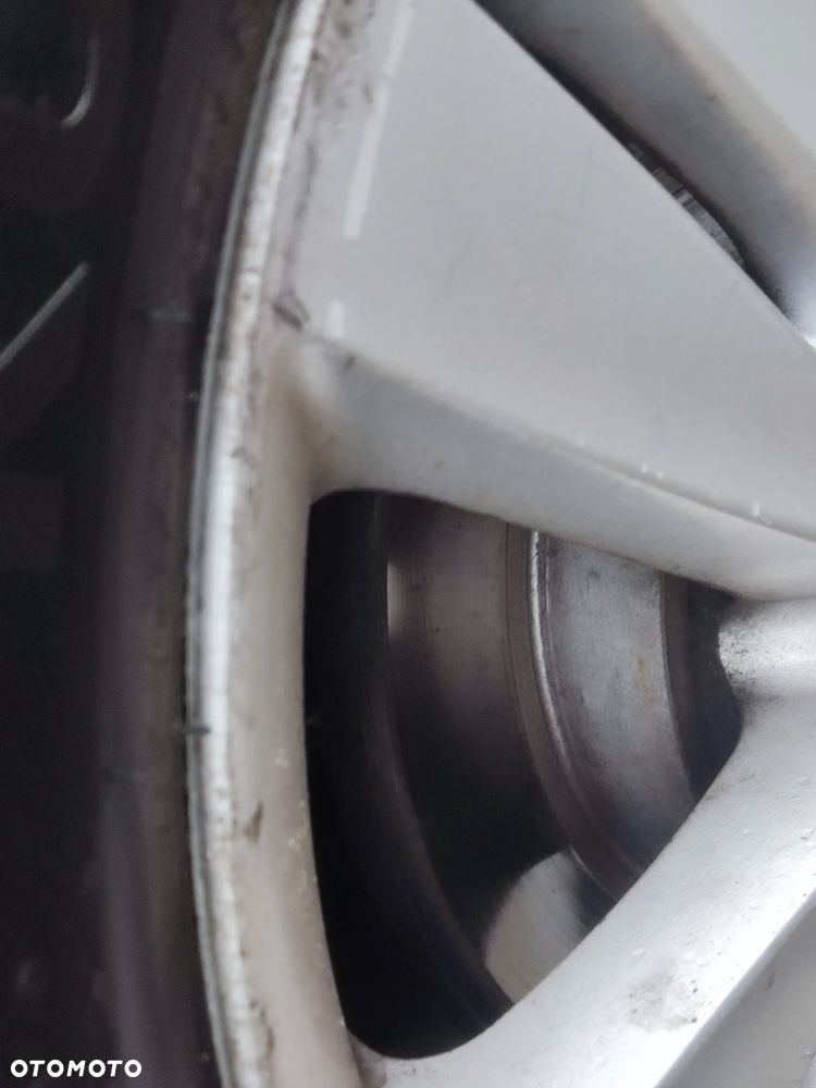 Hyundai ix20 1.4 Comfort - 12