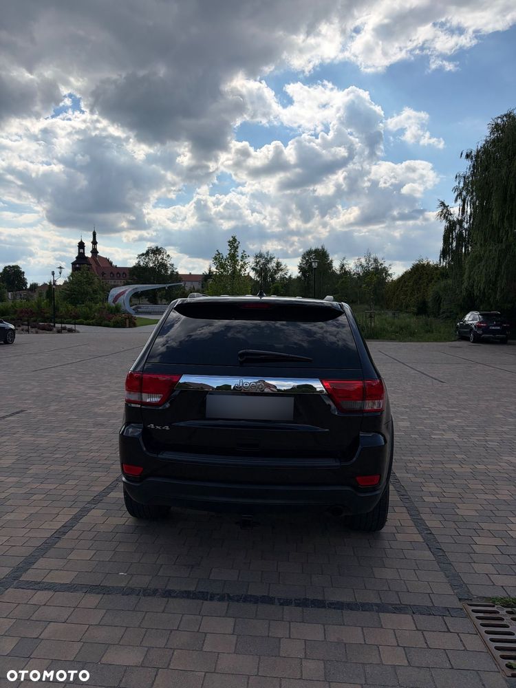 Jeep Grand Cherokee - 10