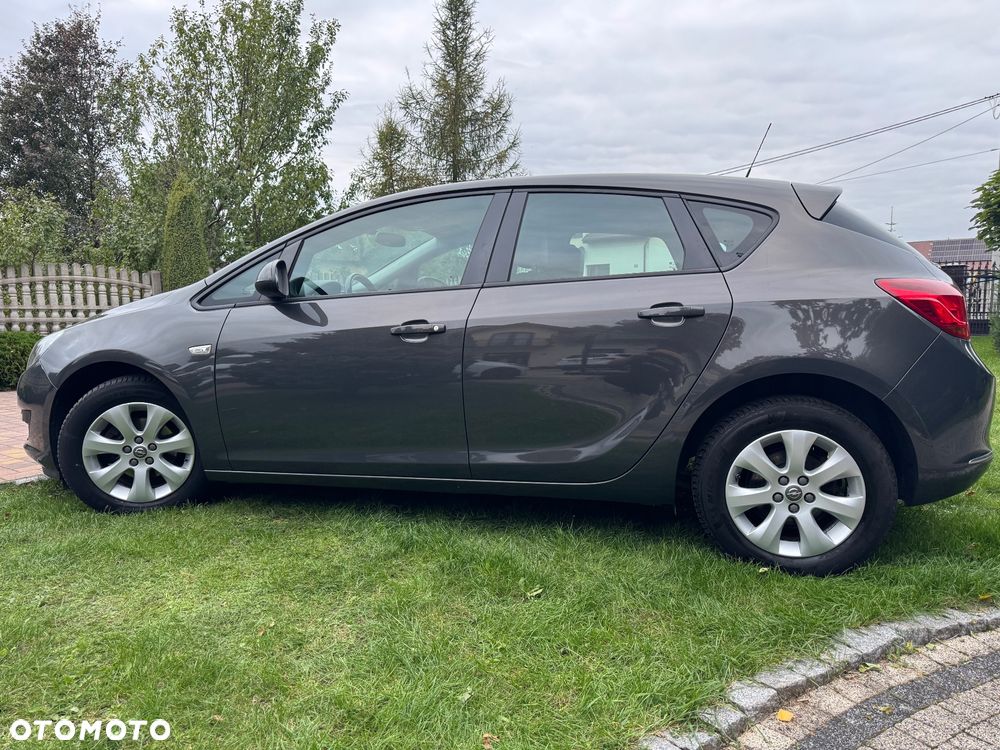 Opel Astra 1.4 Turbo Design Edition - 5