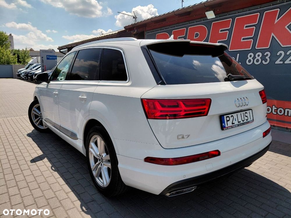 Audi Q7 - 6