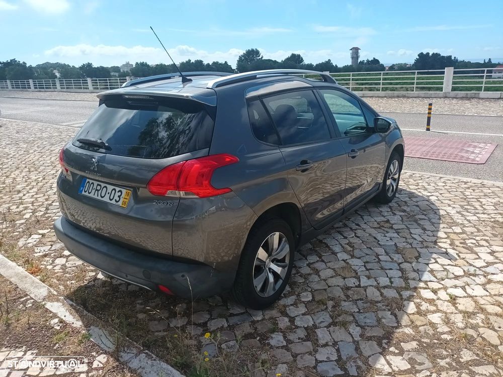Peugeot 2008 1.6 BlueHDi Style - 5