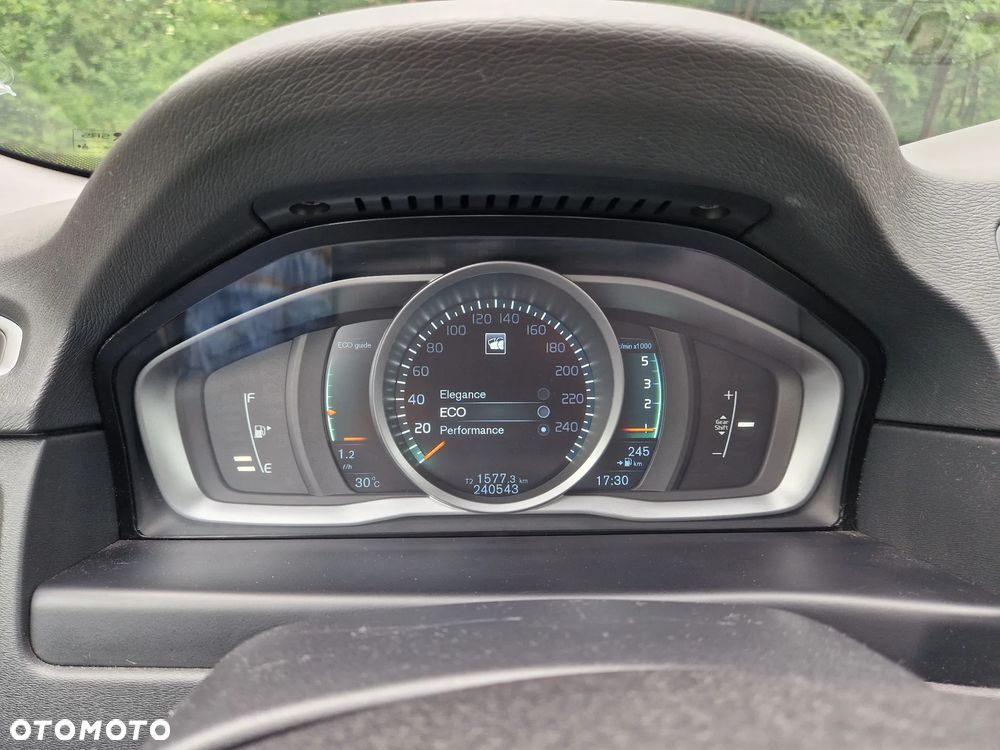 Volvo V70 - 11