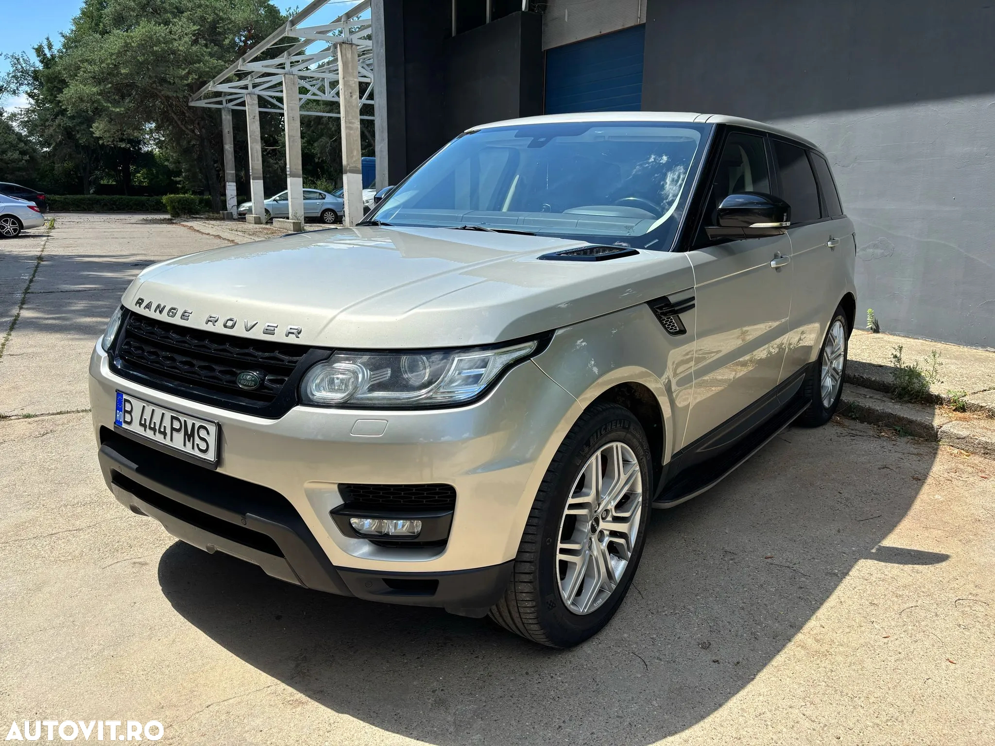 Land Rover Range Rover Sport 4.4 I SDV8 HSE Dynamic - 4