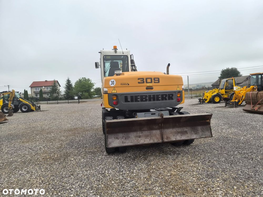 Liebherr A 309 Litronic - 11