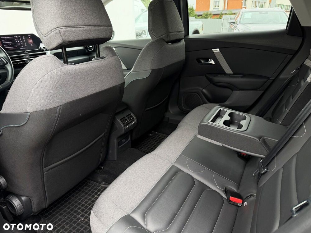 Citroën C4 1.2 PureTech Shine S&S - 23