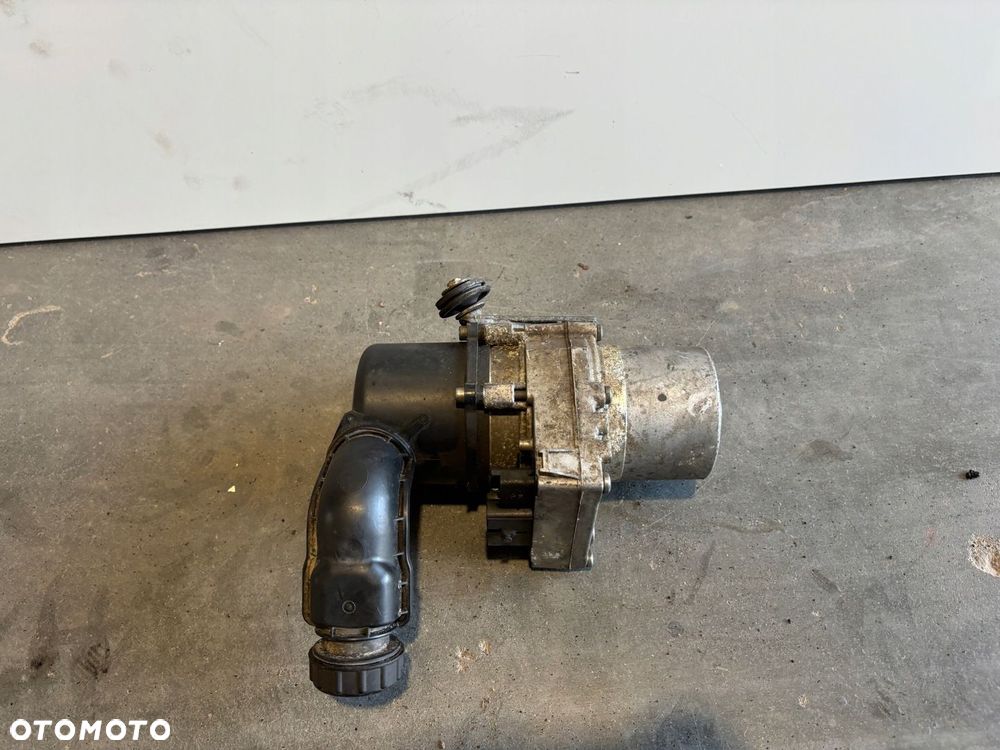 POMPA WSPOMAGANIA PEUGEOT 9676154180 - 2