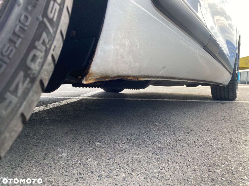 Volkswagen Scirocco 1.4 TSI DSG - 35