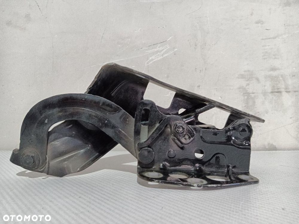 ZAWIAS MASKI PRAWY MERCEDES E KLASA W213 A2138800228 - 4