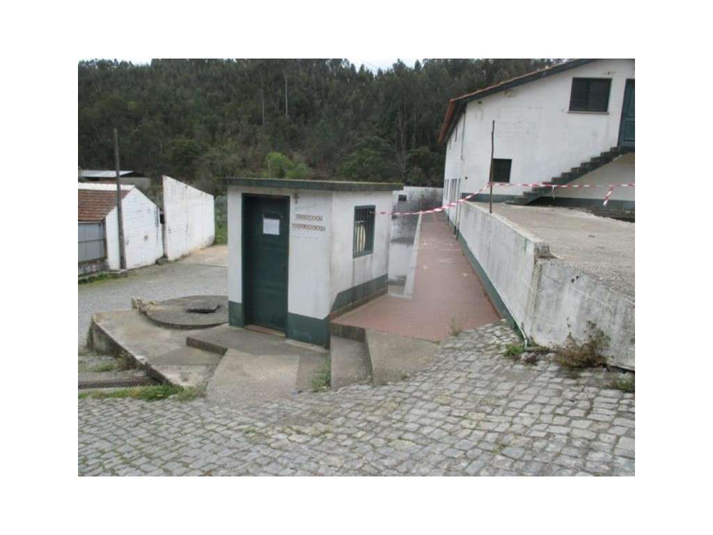 Armazém em Pussos São Pedro - Grande imagem: 4/13