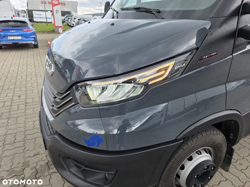 Iveco 70C18 Hds Żuraw Skrzynia Demo Pokazowy Jak Nowy !!! dmc 7200 - 33