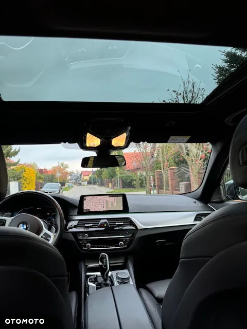 BMW Seria 5 530e iPerformance xDrive - 14