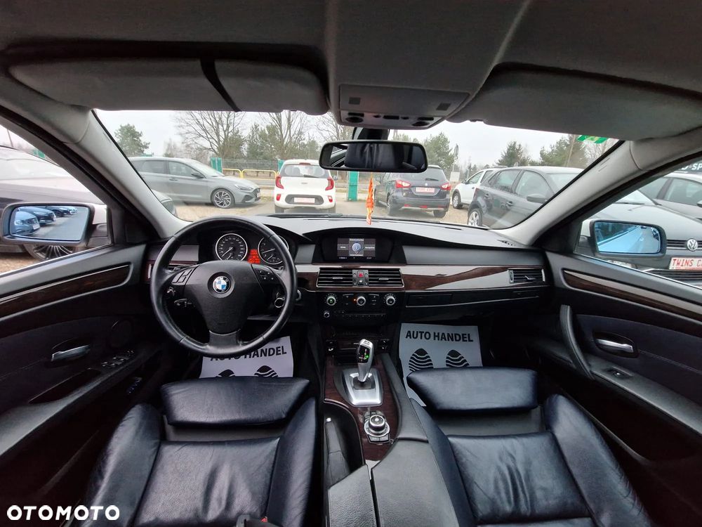 BMW Seria 5 - 25
