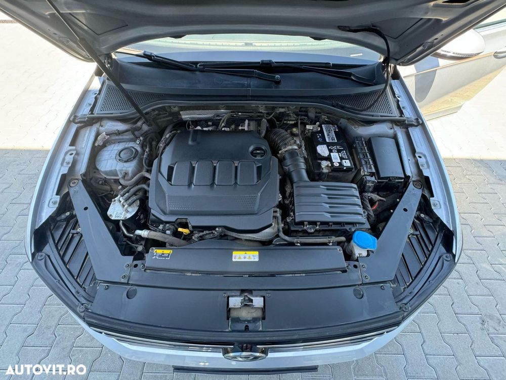 Volkswagen Passat 2.0 TDI DSG Highline - 38