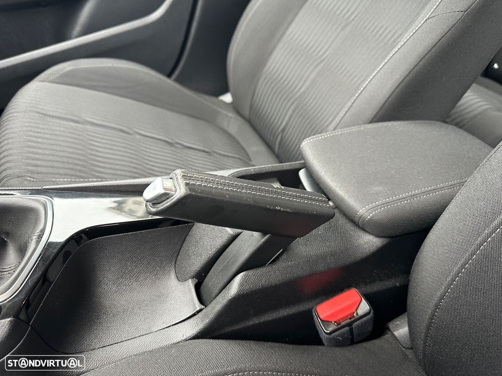 Peugeot 308 SW 1.6 BlueHDi Allure - 24