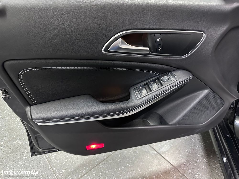 Mercedes-Benz CLA 180 d Shooting Brake Urban - 20