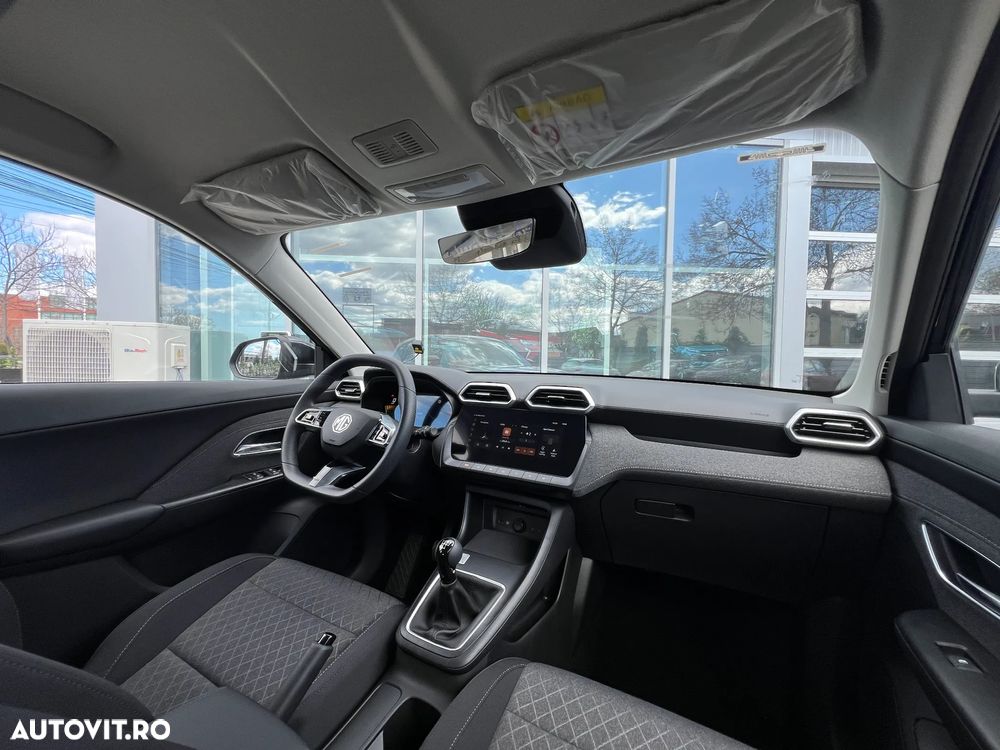 MG ZS ICE 1.5 Standard - 6