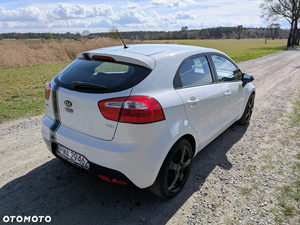 Kia Rio 1.4 CRDI Spirit - 6