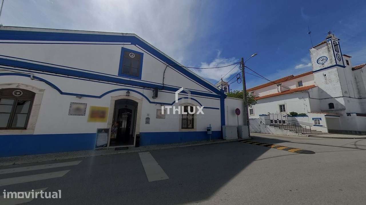 Prédio de dois edifícios térreos, localizado na Terrugem – Elvas - Ale - Grande imagem: 2/32