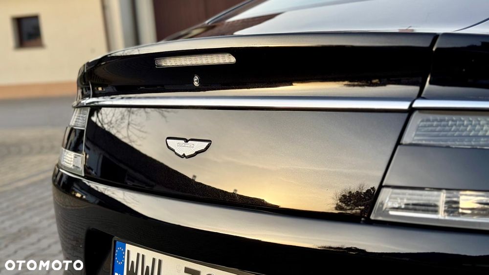 Aston Martin Rapide Standard - 8