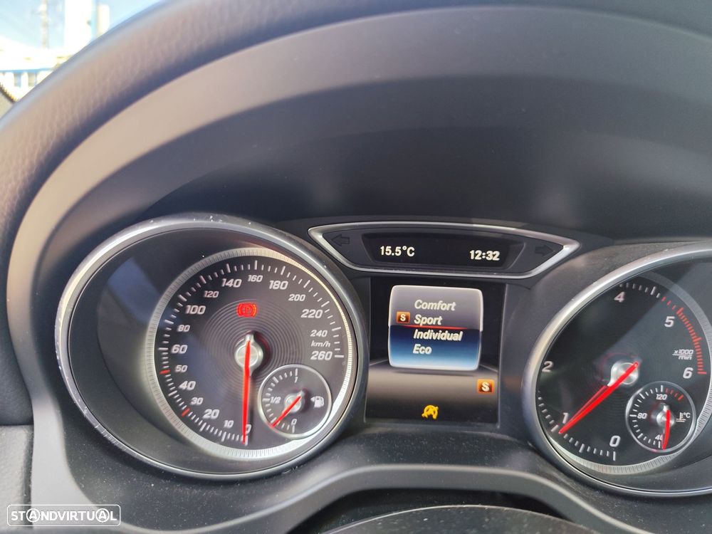 Mercedes-Benz CLA 200 d Urban - 20